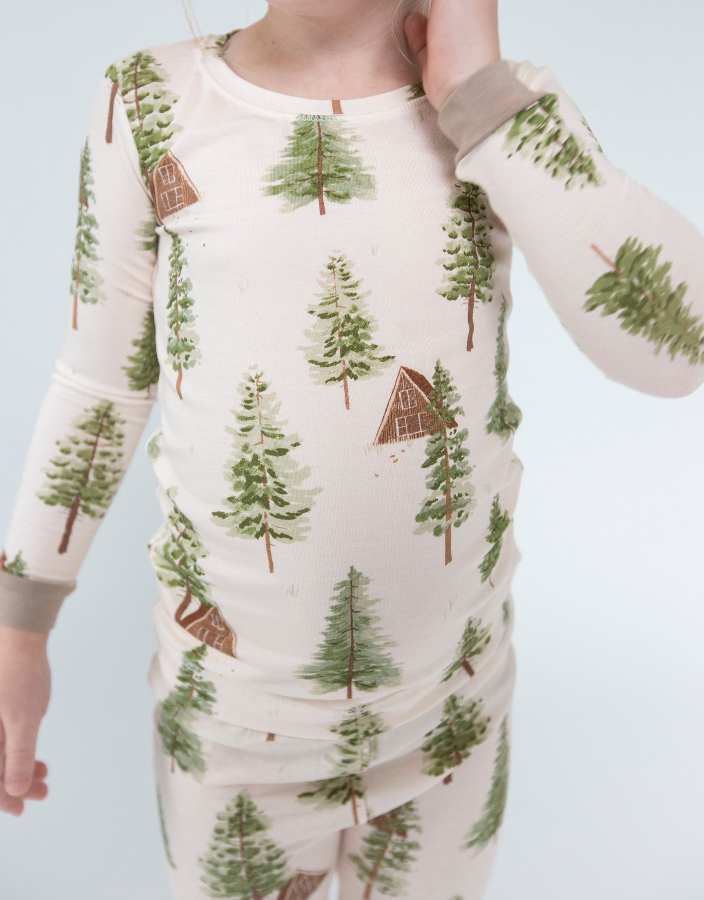 2-Piece Lounge Wear Set, Cabin and Trees