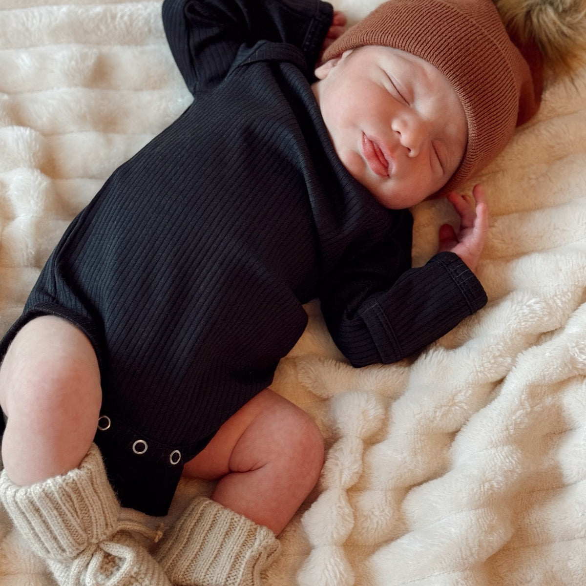 Black / Organic Ribbed Long Sleeve Bodysuit