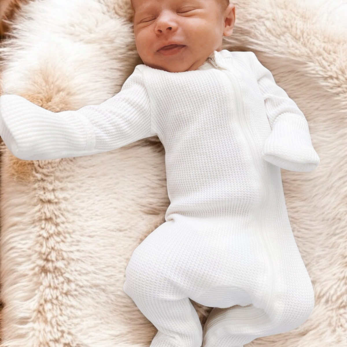 Organic Waffle 2-Way Zip Footie, Lucent White – SpearmintLOVE