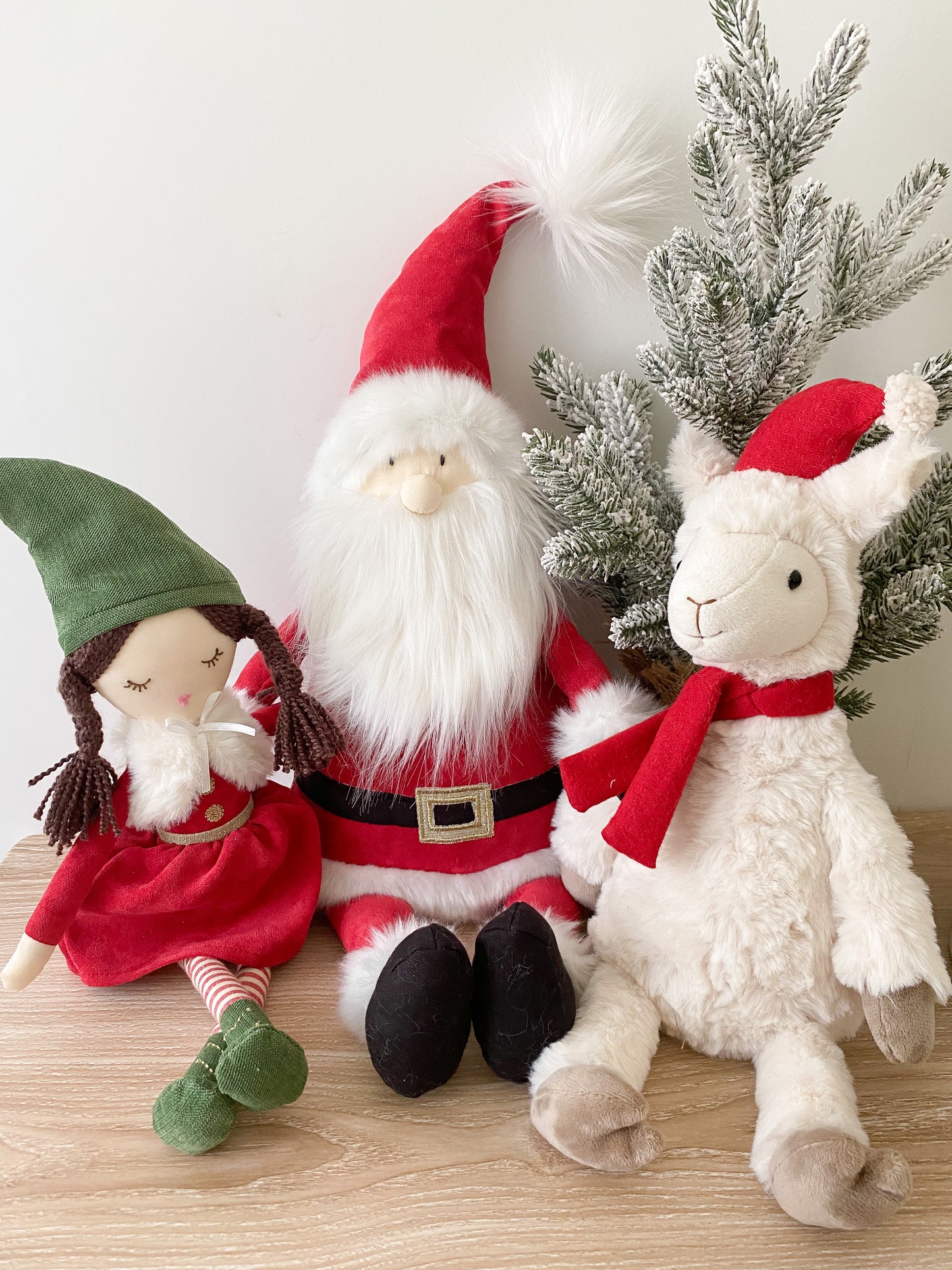 Santa Claus Shelf Sitter, Red