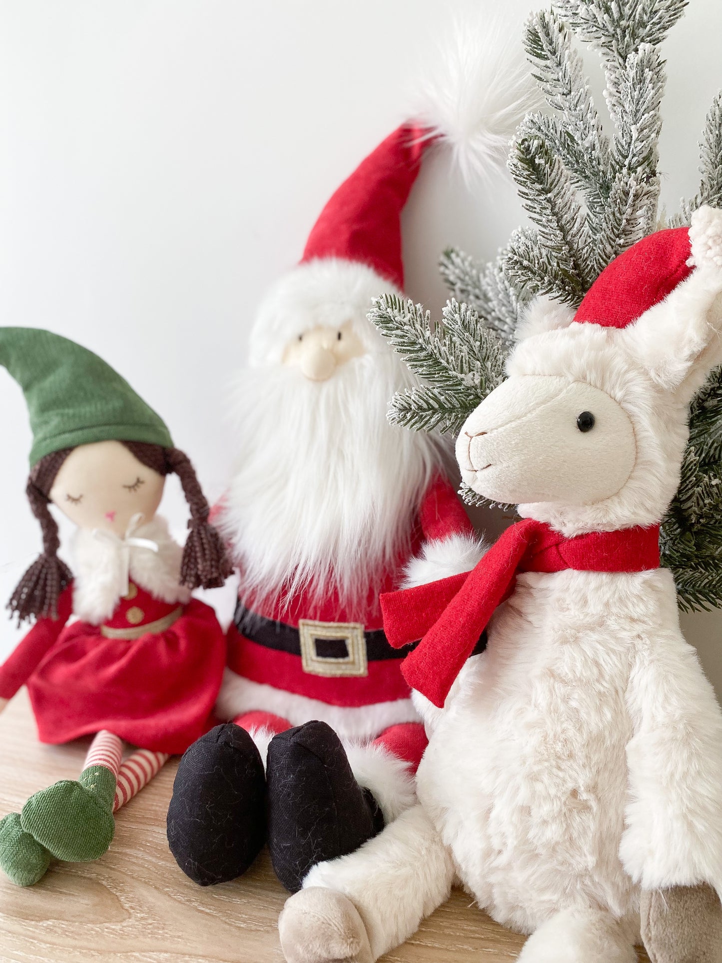 Santa Claus Shelf Sitter, Red
