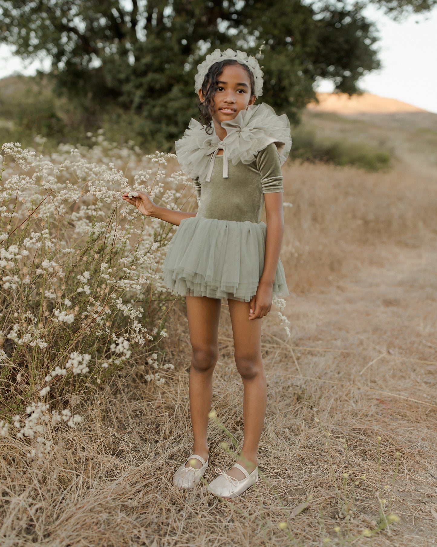 Ruffle Tulle Collar, Pine