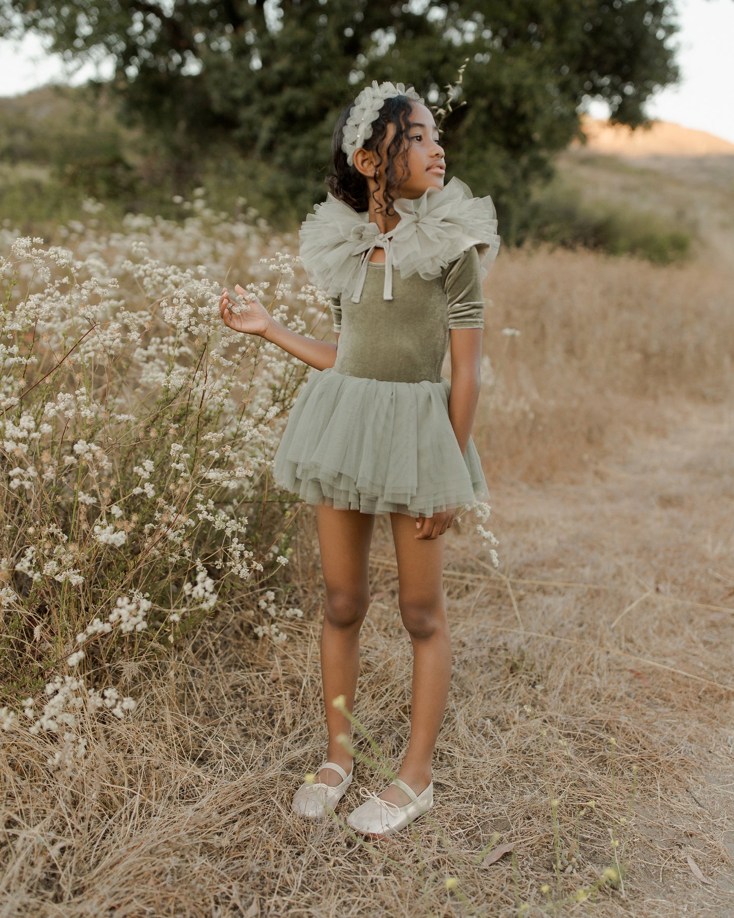Ruffle Tulle Collar, Pine