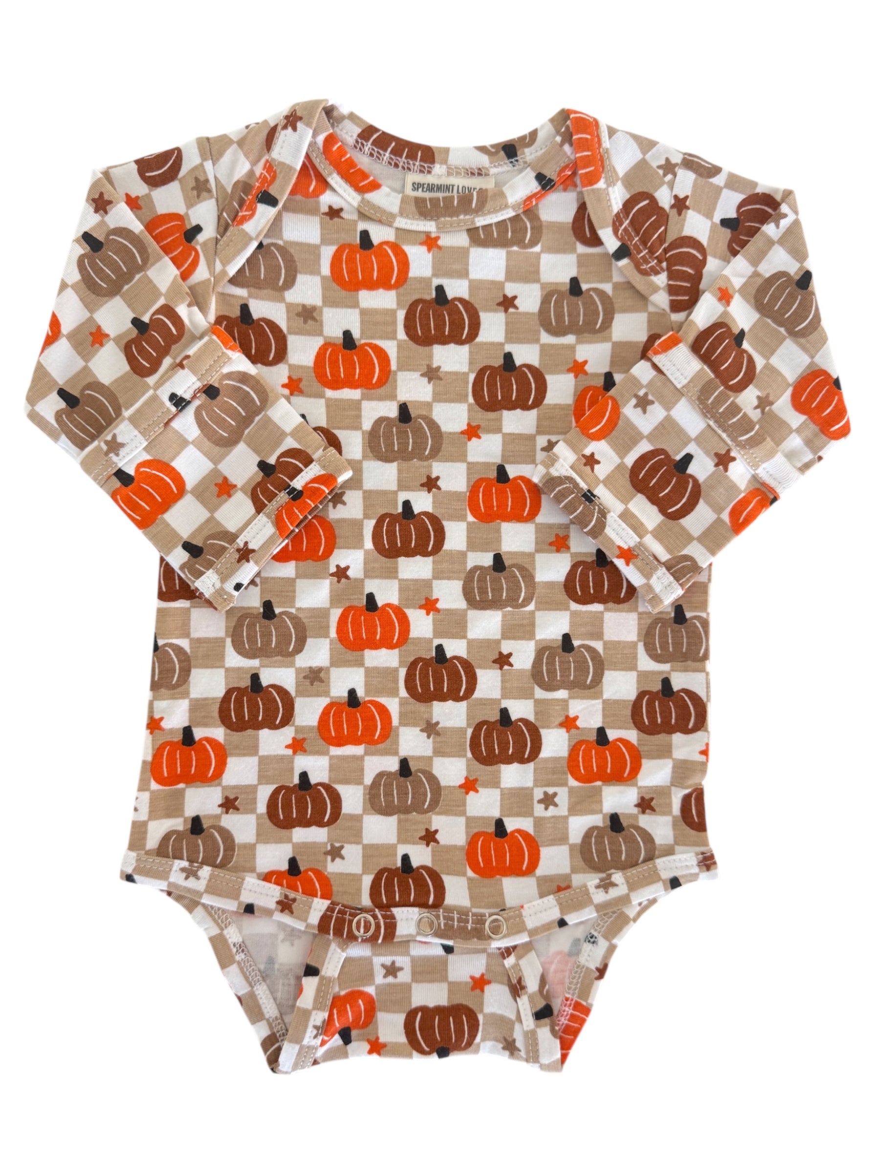 Long-sleeve baby onesie with a pumpkin pattern in orange and brown, perfect for autumn or Halloween.