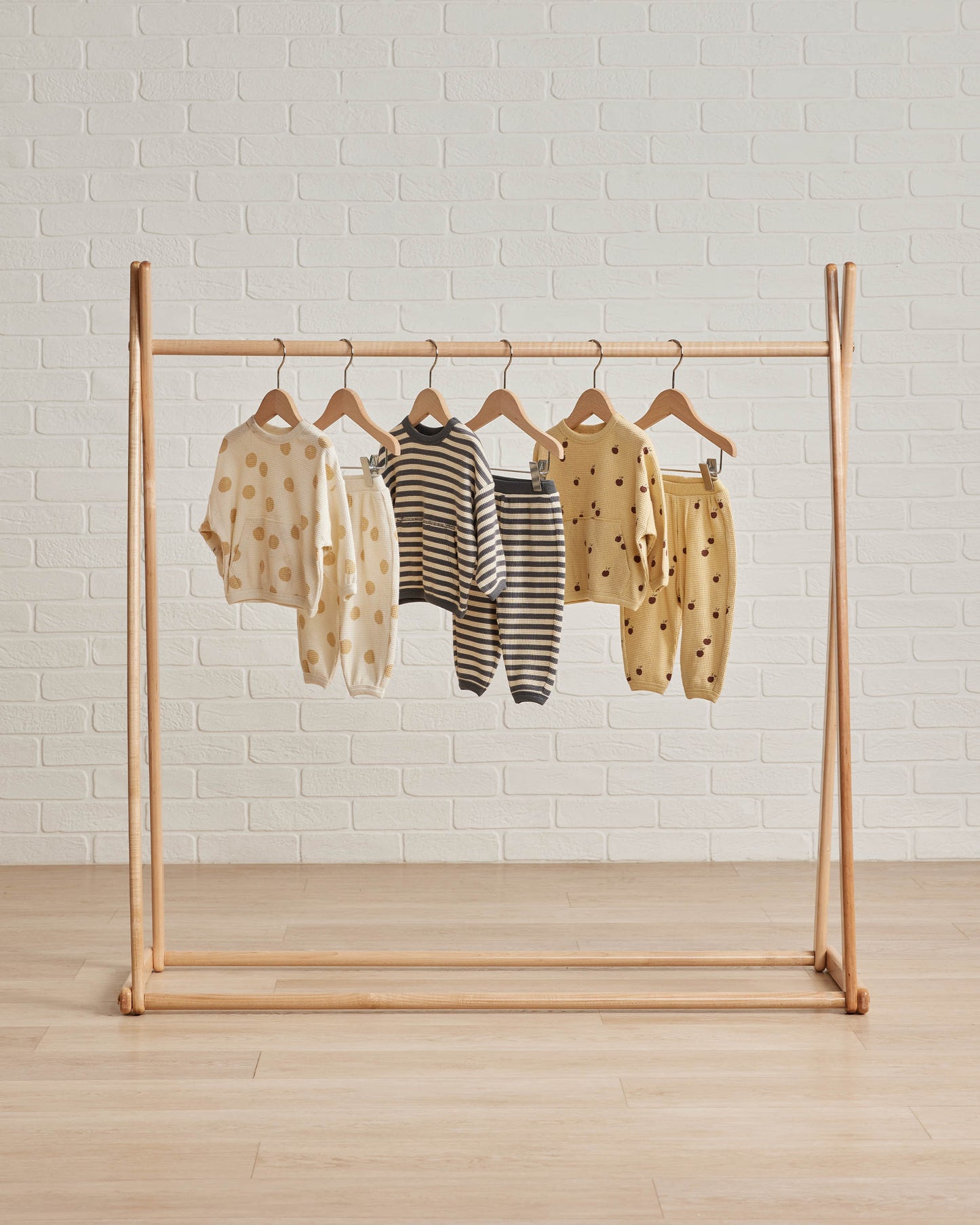 Organic Waffle Sweater & Pant Set, Apples