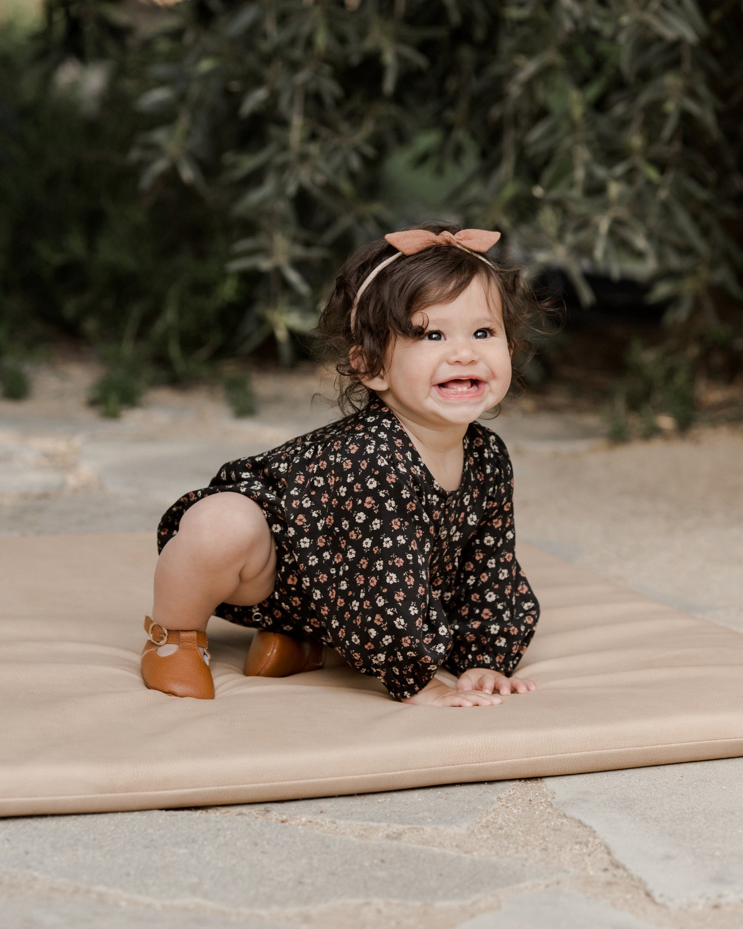 Rylee & Cru Gwen Romper, Dark Floral