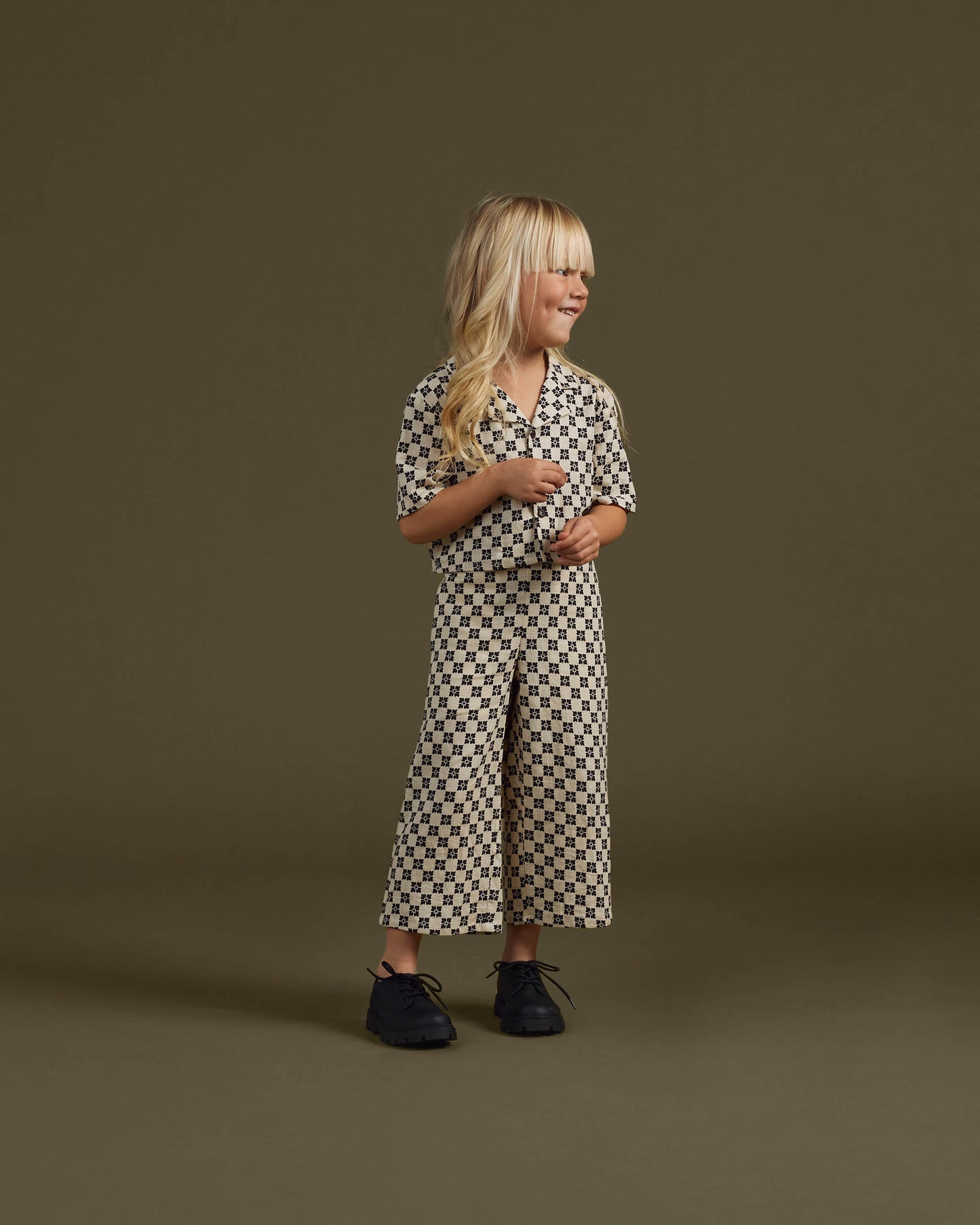 Rylee & Cru Logan Pant, Flower Check