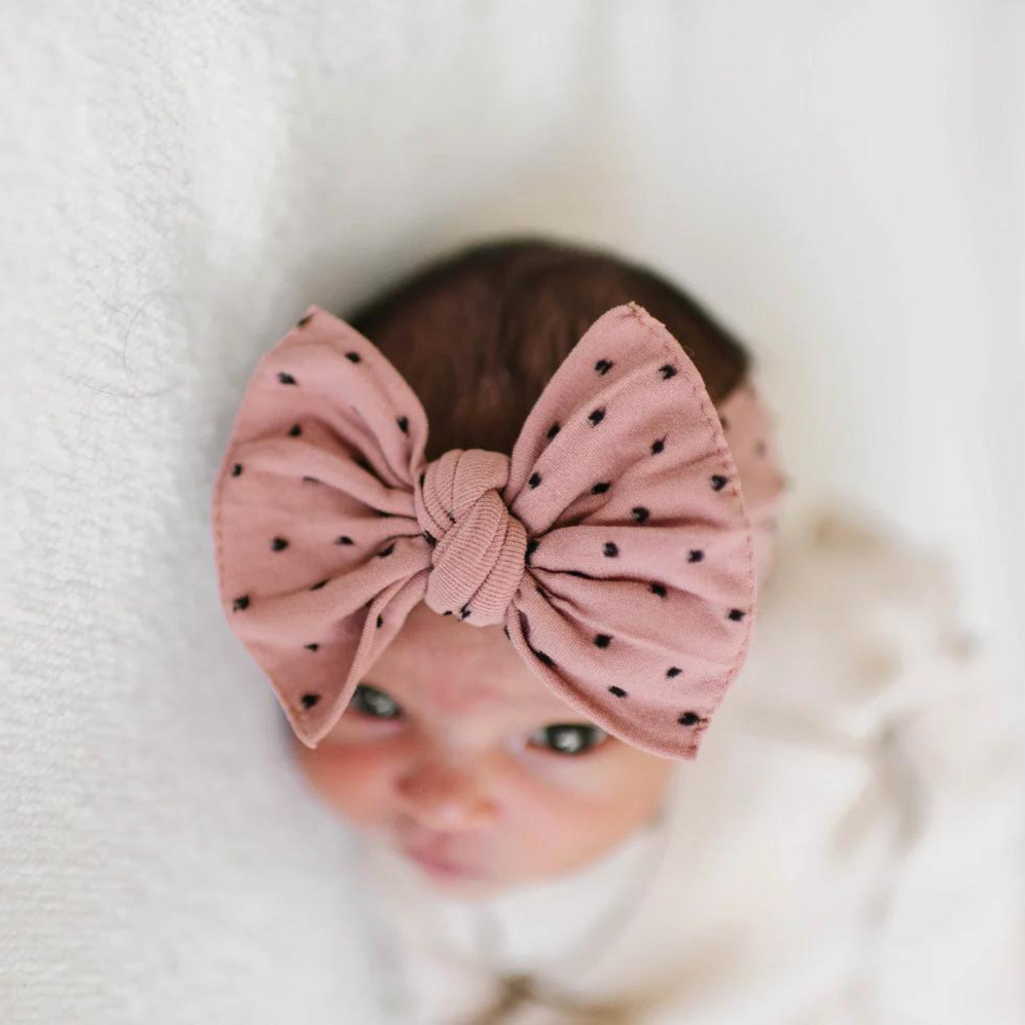 Knot Bow, Shabby Putty w/ Black Dots
