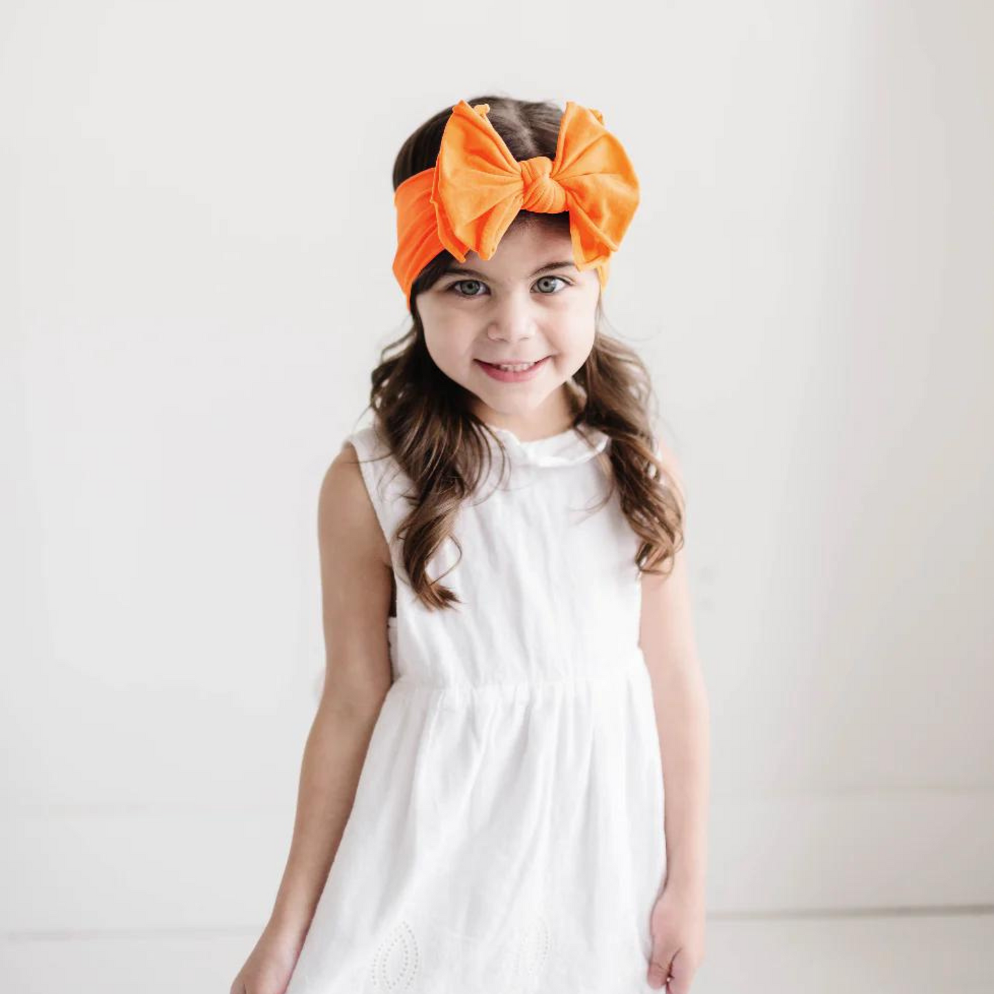 FAB-BOW-LOUS Bow, Tiger