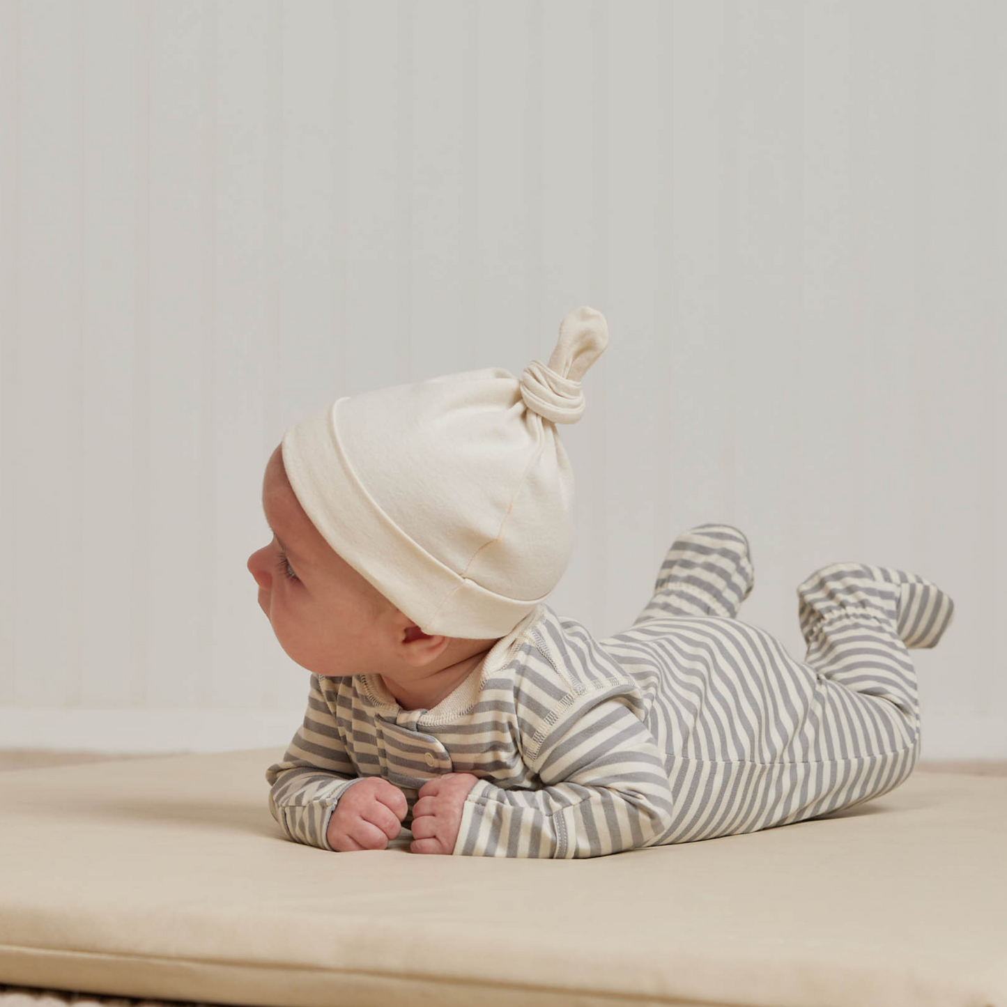 Knotted Hat, Ivory