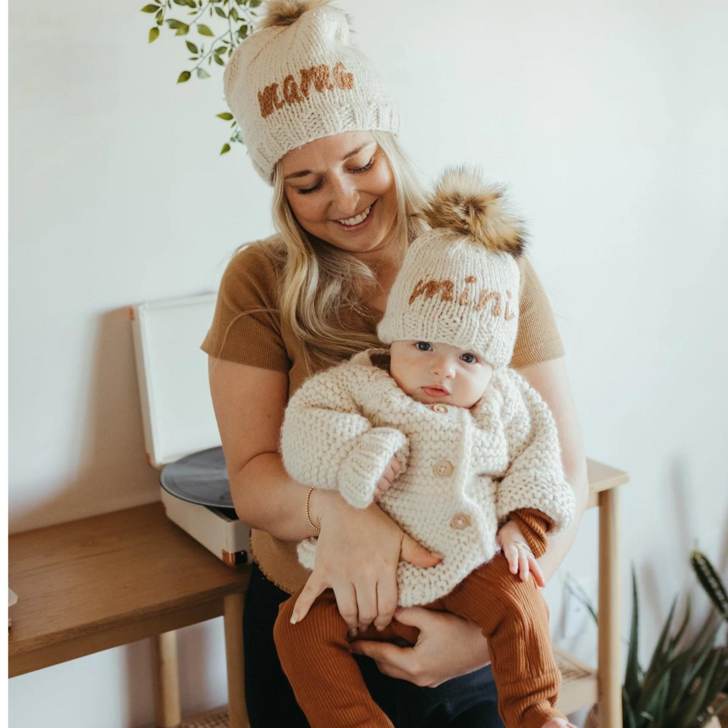 "Mama" Adult Knit Beanie, Pecan