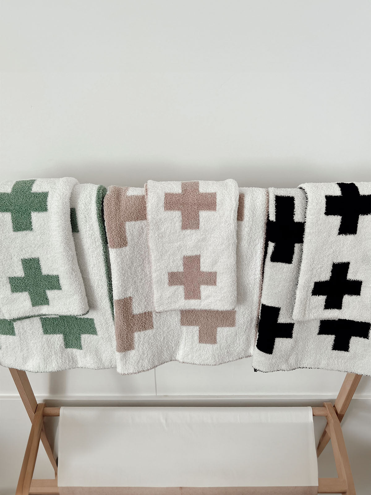 Phufy® Bliss Mini Blanket, Black/White Cross