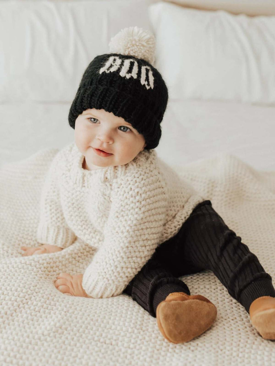 files/boo-knit-pom-hat-black-2-a.jpg