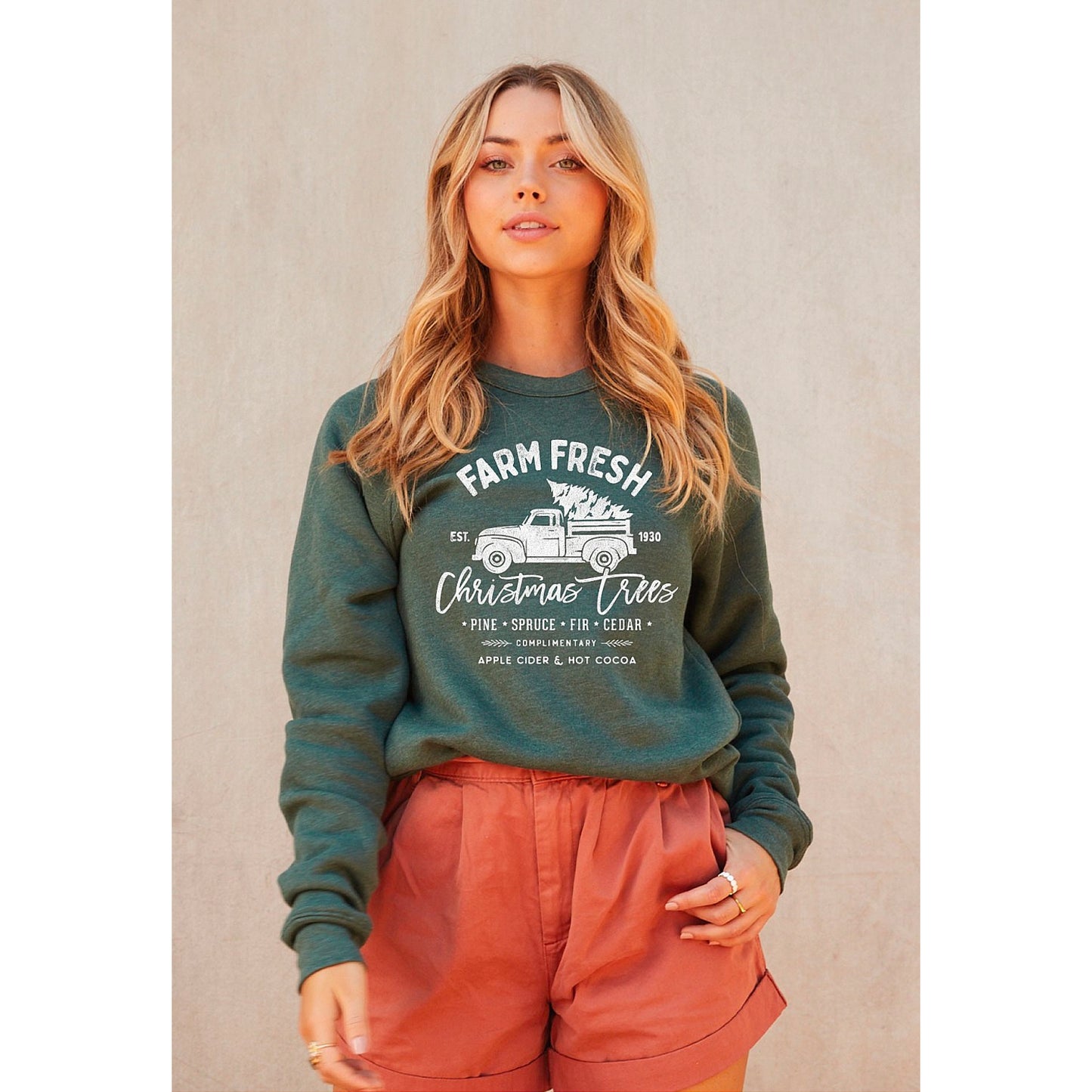 Farm Fresh Christmas Trees Women's Graphic Fleece Sweatshirt, Heather Forest
