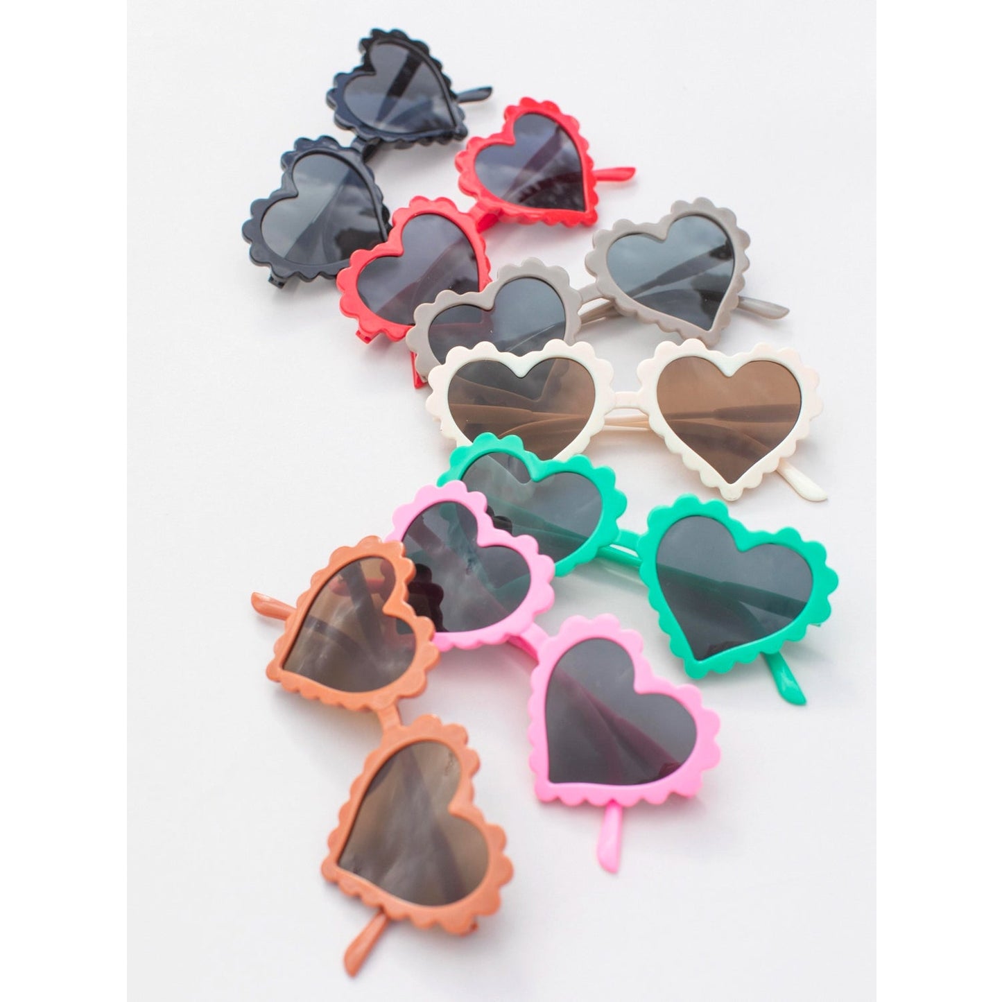 Kids Scallop Heart Sunglasses, Pink