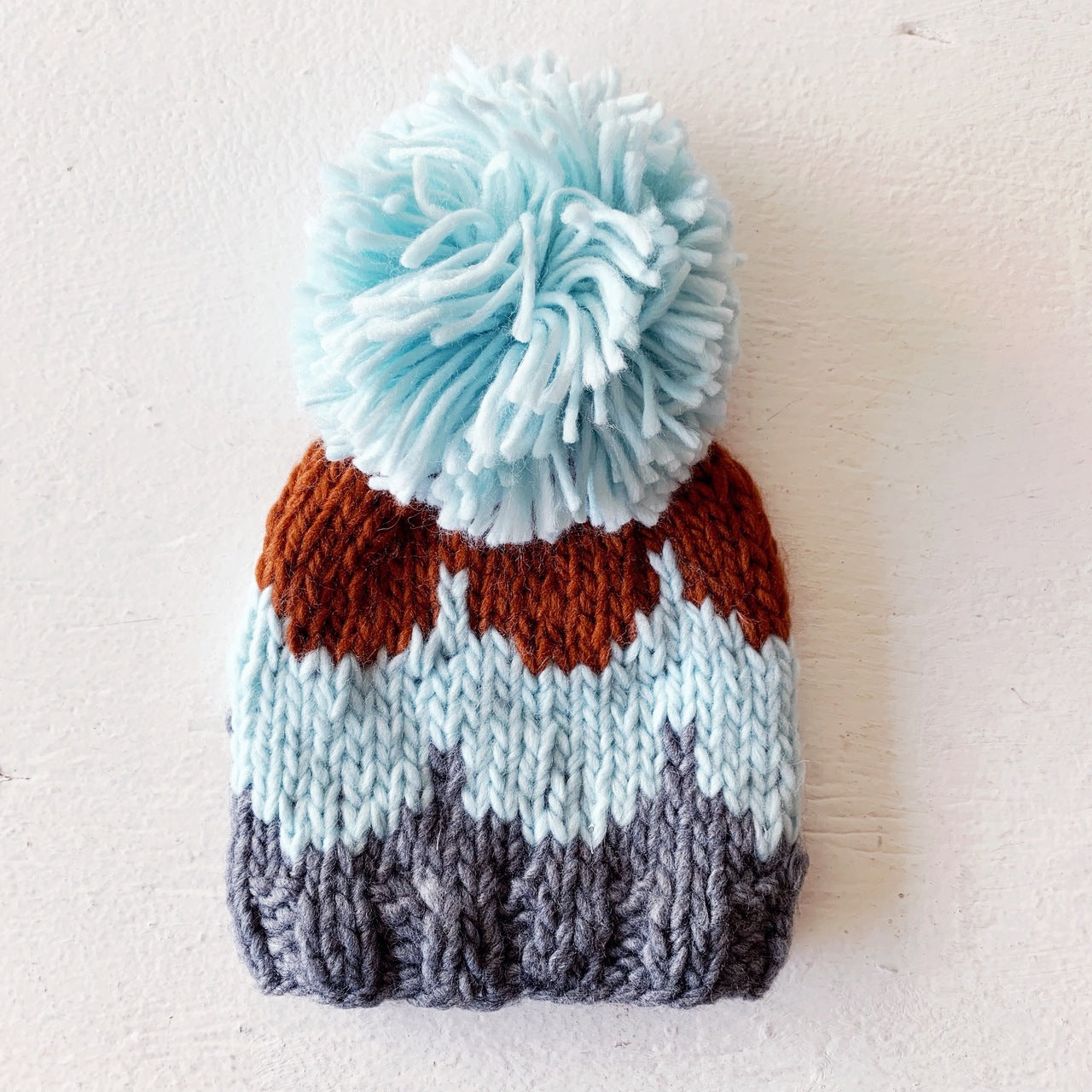 SpearmintLOVE’s baby Scallop Pom Hat, Blue