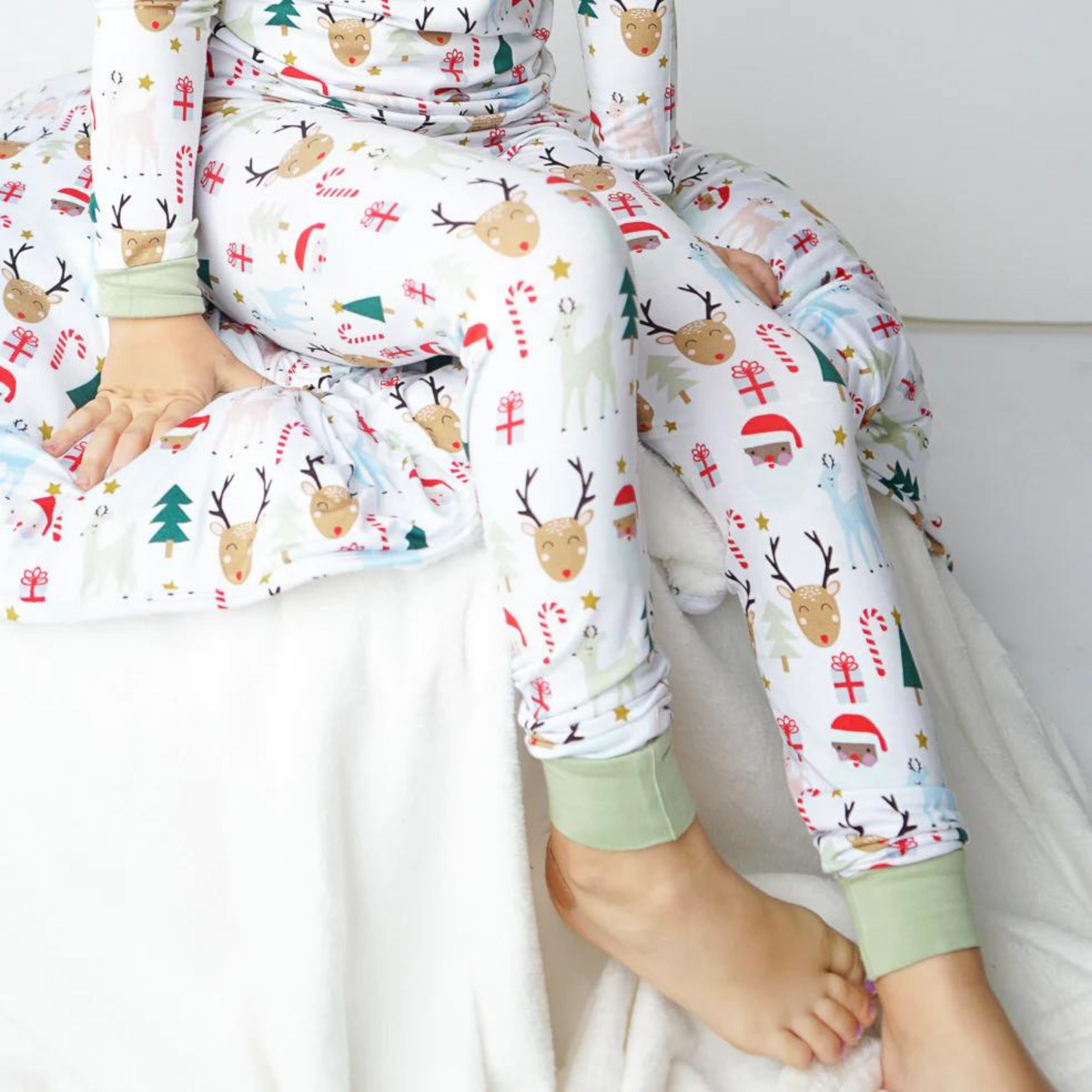 Bamboo 2-Piece Set, Santa & Friends