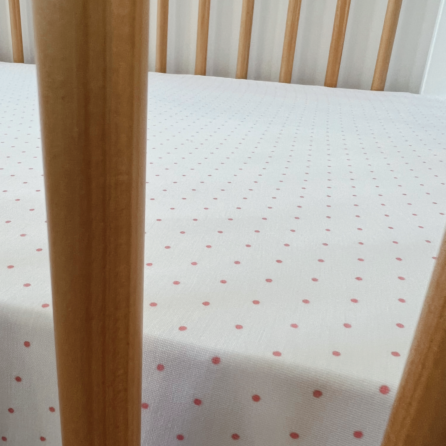 Stretch Mini Crib Sheet, Pink Polka Dot