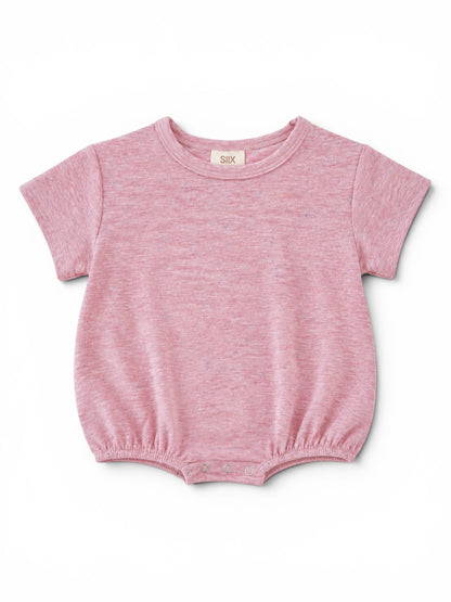 Light pink short-sleeve baby bodysuit with elasticated bottom and snap closures. Ideal for comfort and style.