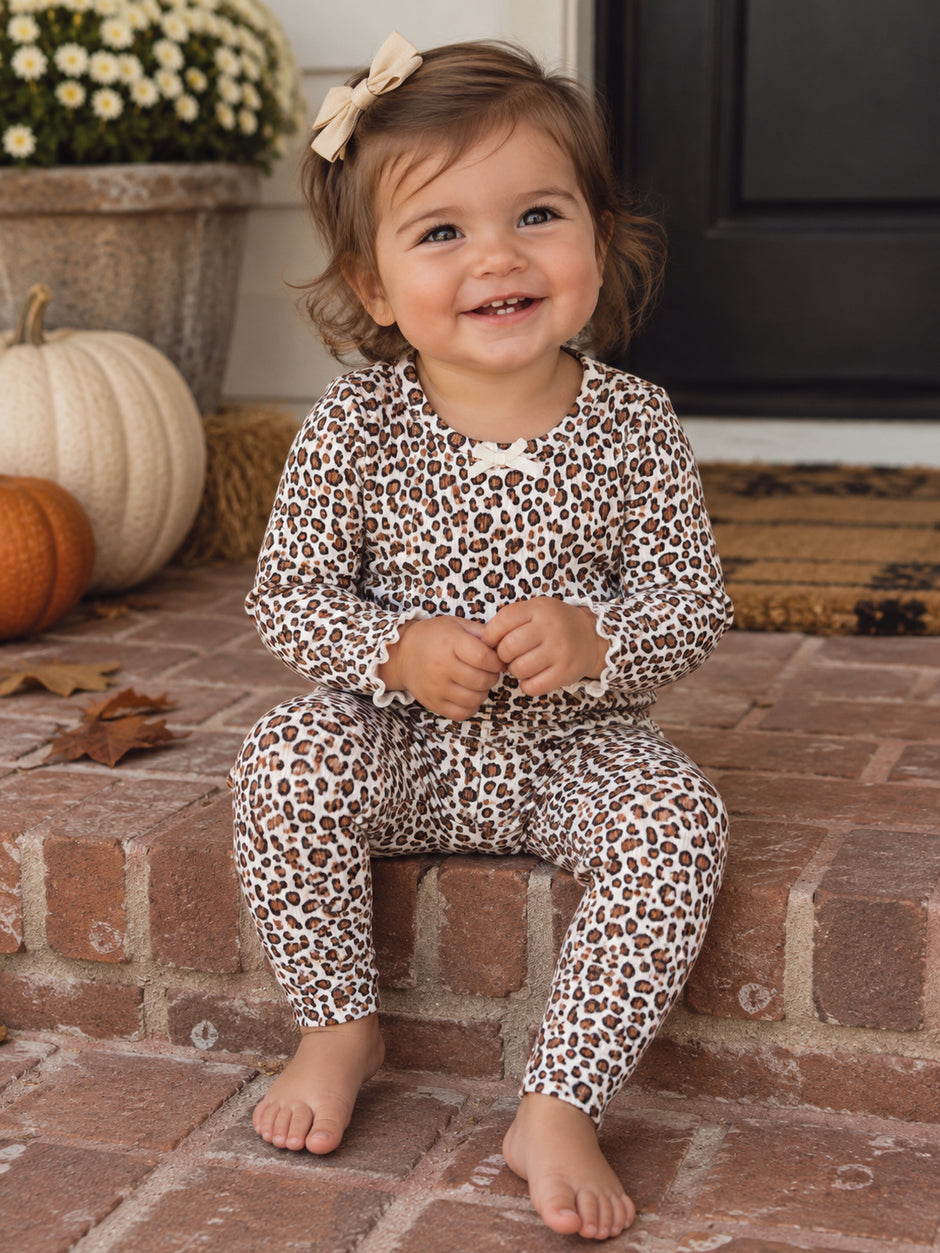Ribbed Long Sleeve Lettuce Edge Top, Leopard