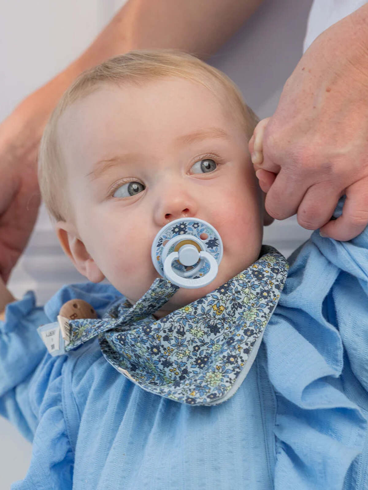 BIBS x LIBERTY Colour Round Natural Rubber Latex Pacifier 2 Pack, Chamomile Lawn Baby Blue Mix