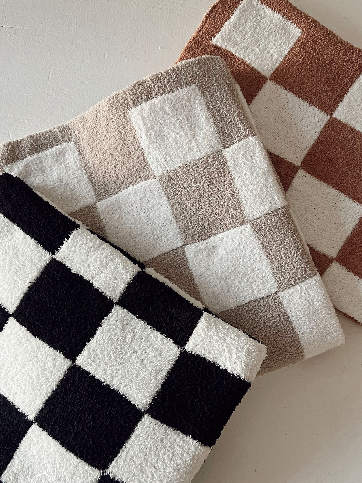 Black checkered blanket sale