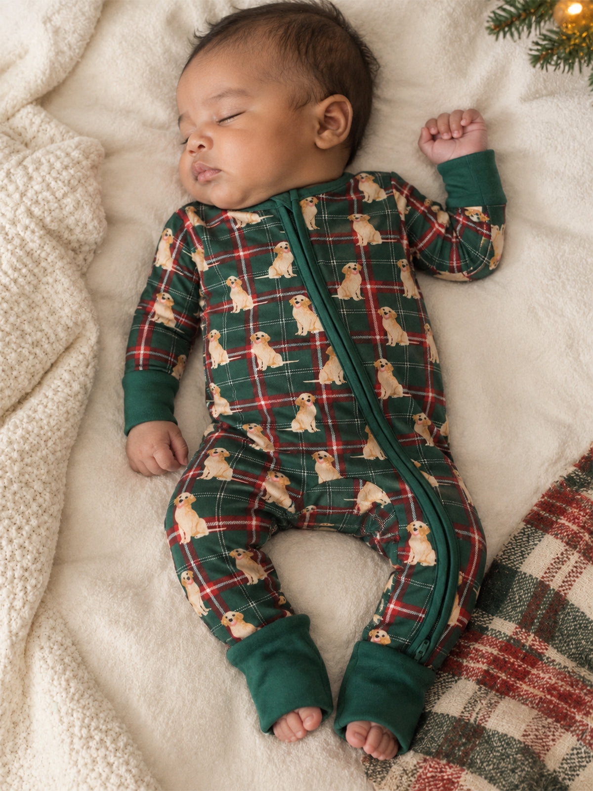2-Way Zip Romper, Country Christmas Retrievers