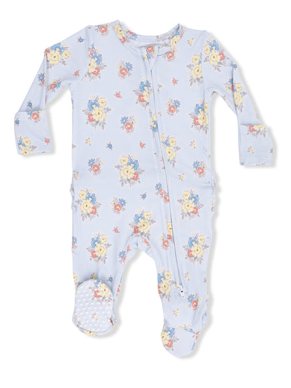 Light blue floral baby onesie with long sleeves and a front zipper. Ideal for comfort and style.