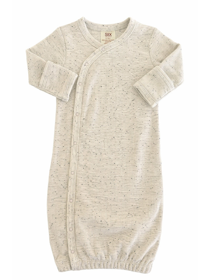 Light gray ribbed baby gown with long sleeves and buttons, perfect for newborns and infants. Soft and cozy fabric.