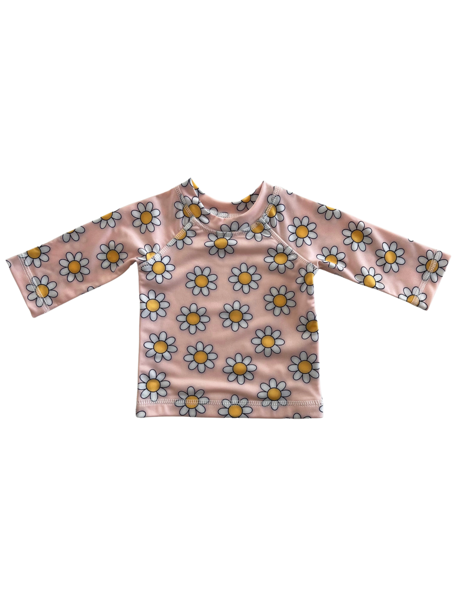 files/daisy-pop-taffy--maui-rashguard--upf-50_-2.png