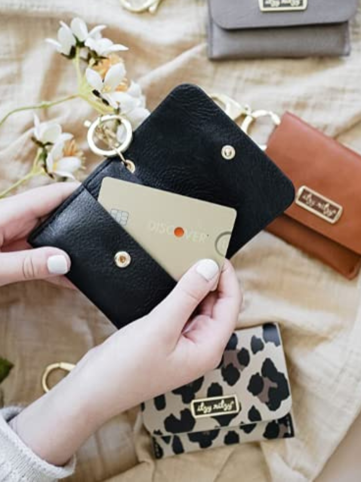 Itzy Mini Wallet Card Holder & Keychain Charm, Leopard