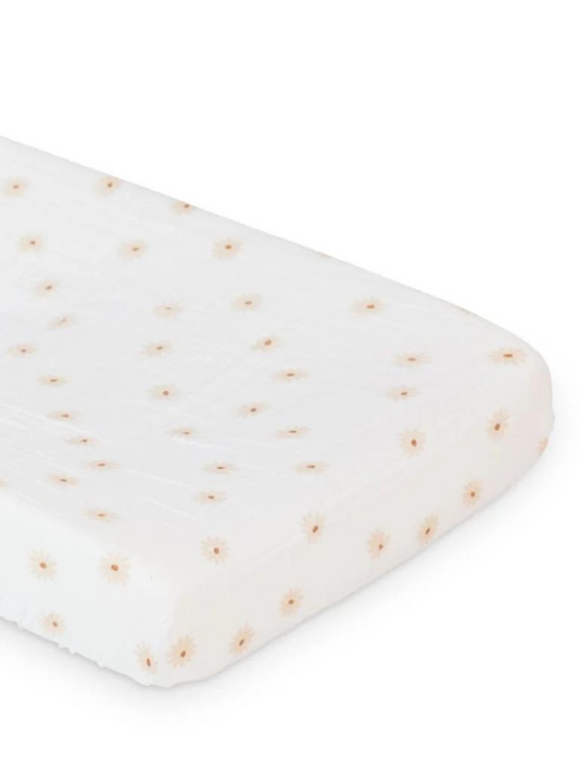 Muslin Changing Pad Cover, Daisies