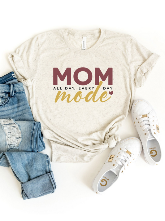 Mom Mode Women's Graphic Tee, Oatmeal