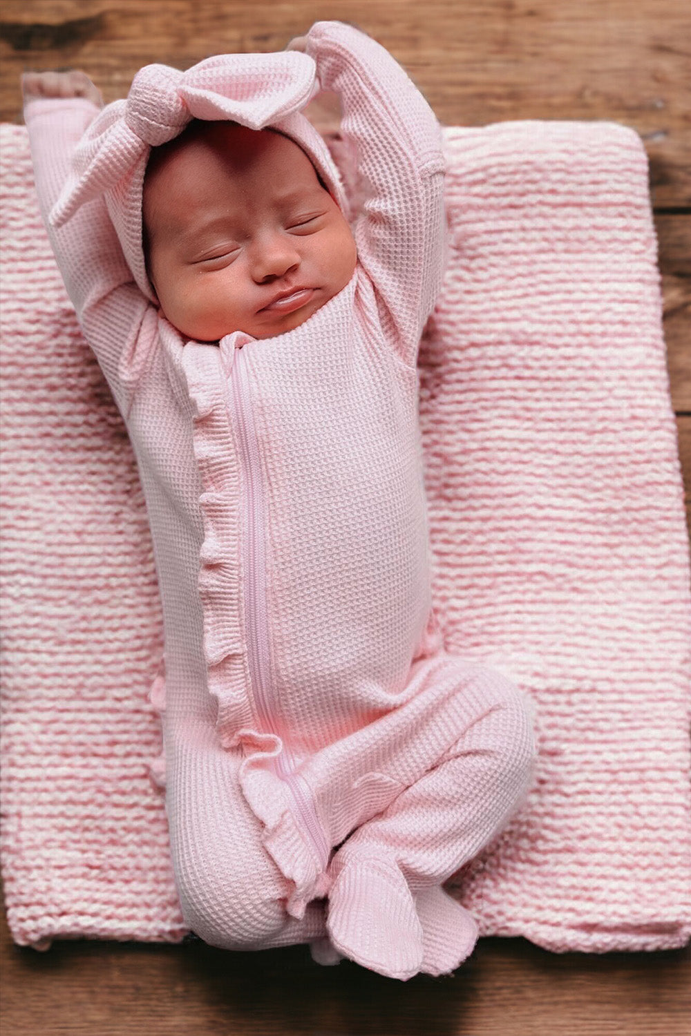 Ruffle Footies