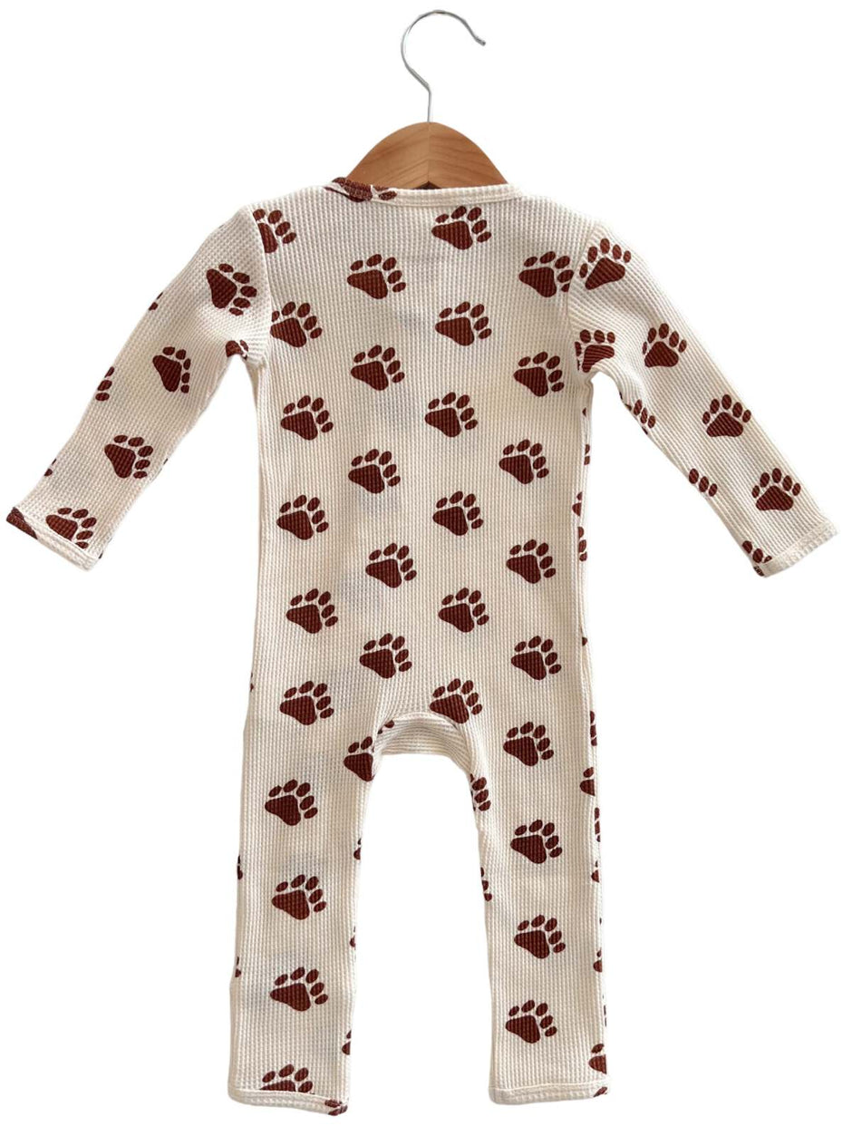 files/organic-waffle-basic-zip-romper-bear-paw-2-a.jpg