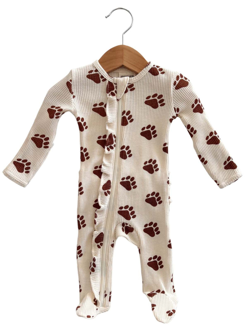 files/organic-waffle-ruffle-zip-footie-bear-paw-2-a.jpg