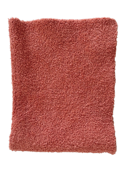 Phufy® Bliss Mini Blanket, Rouge