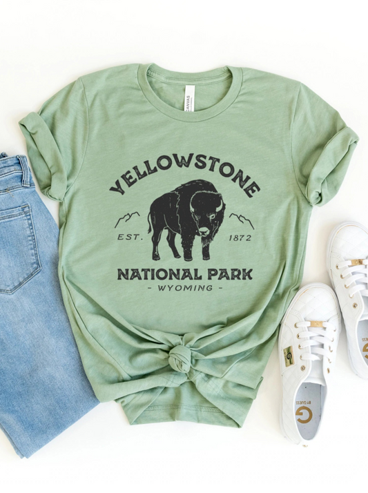 Vintage Yellowstone National Park Adult Graphic Tee, Sage