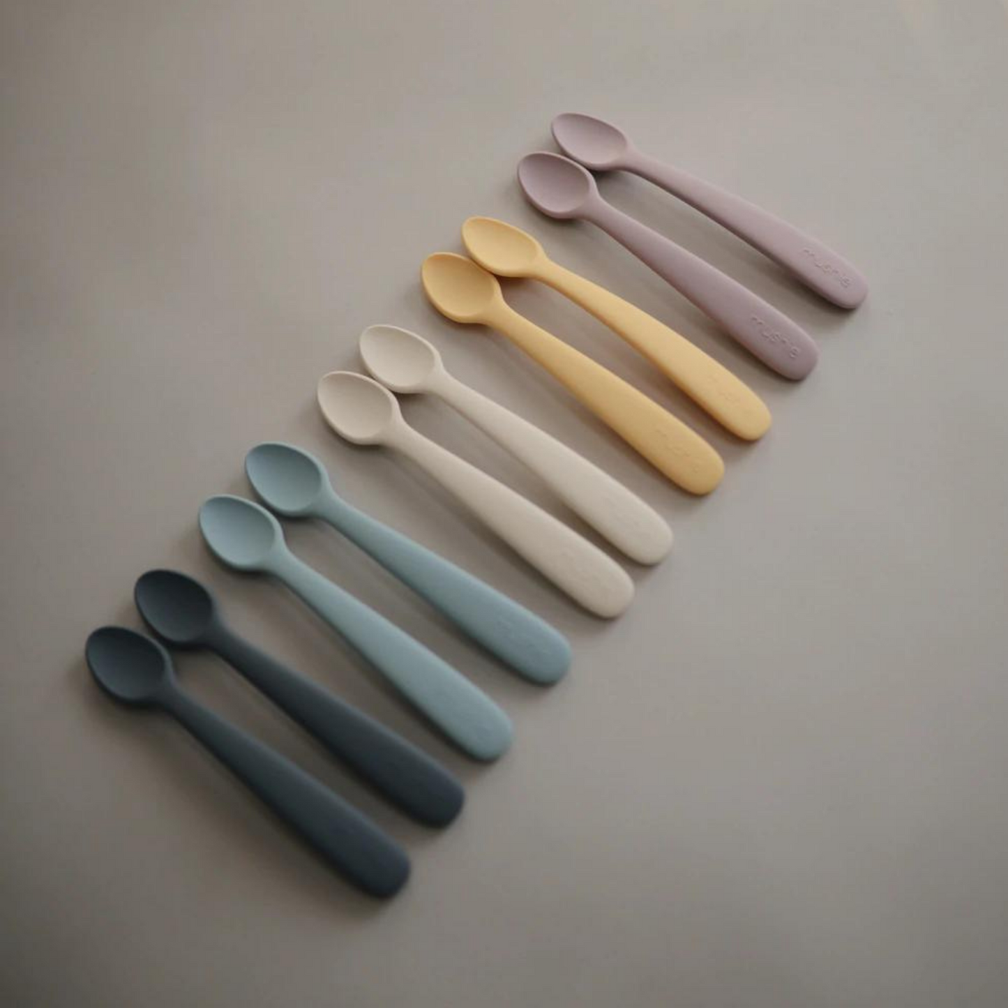 2-Pack Silicone Feeding Spoons, Soft Lilac