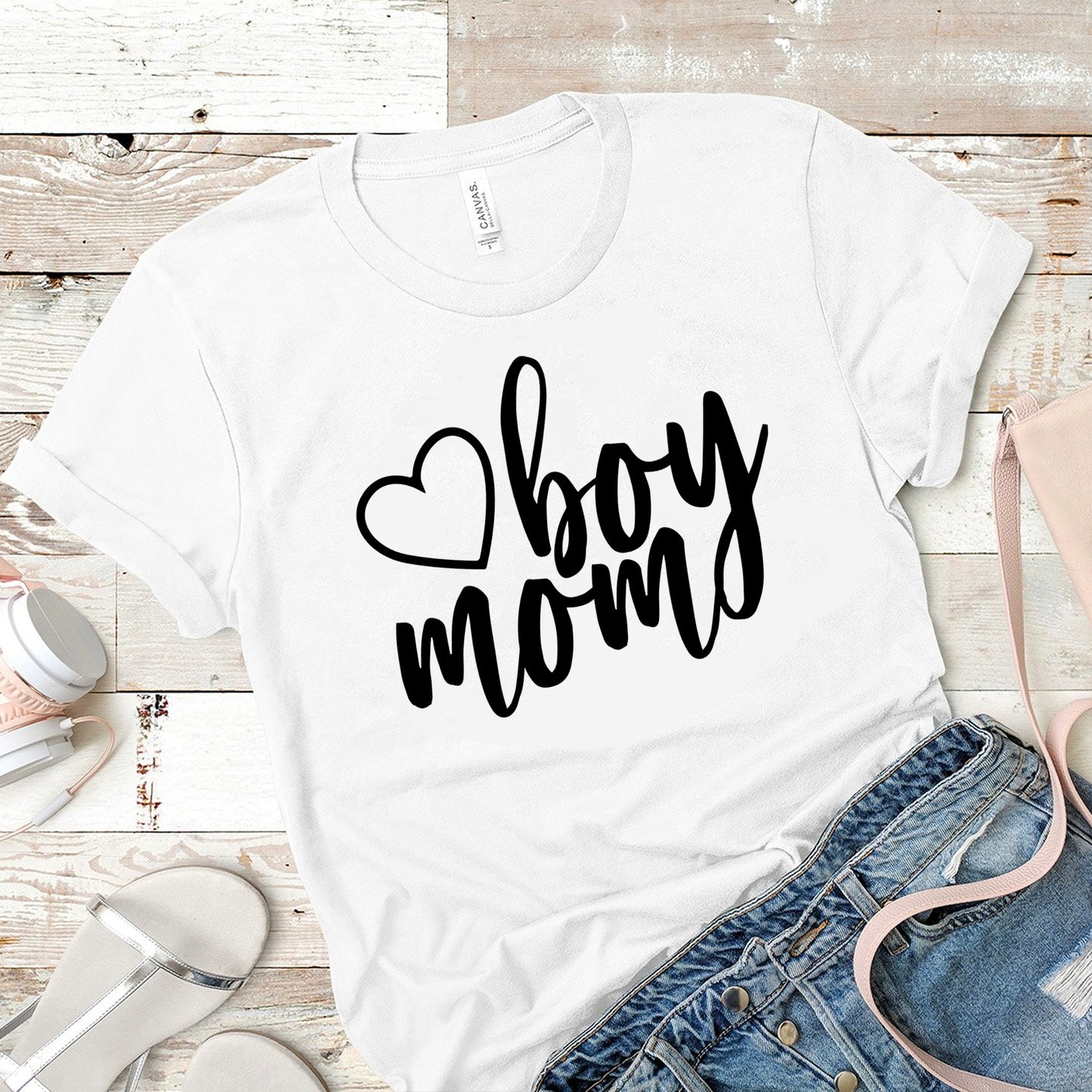 Boy Mom Heart Outline Graphic Tee, White