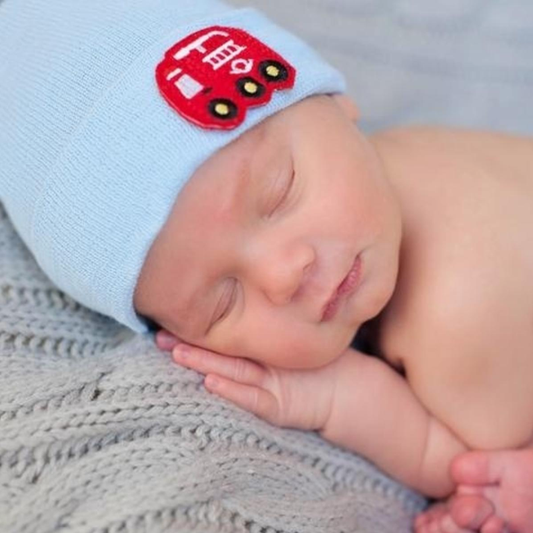 SpearmintLOVE’s baby Newborn Hat, Bus