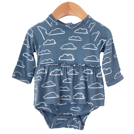 SpearmintLOVE’s baby Long Sleeve Skirted Bodysuit, Sky Cloud