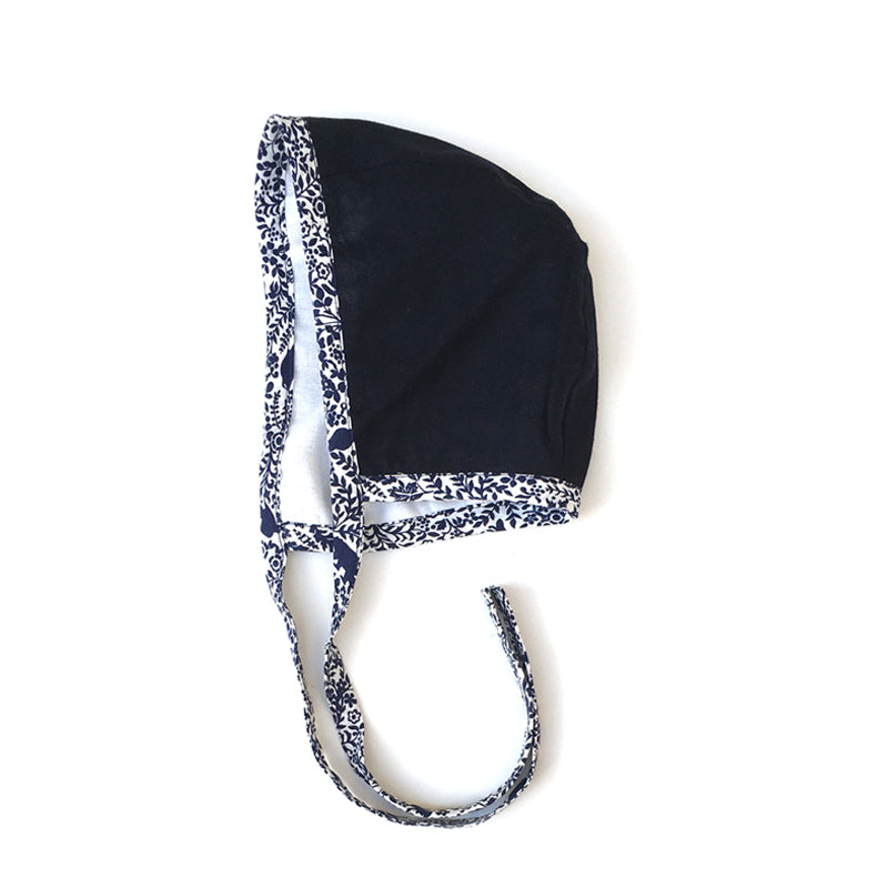 SpearmintLOVE’s baby Baby Bonnet, Navy Forest