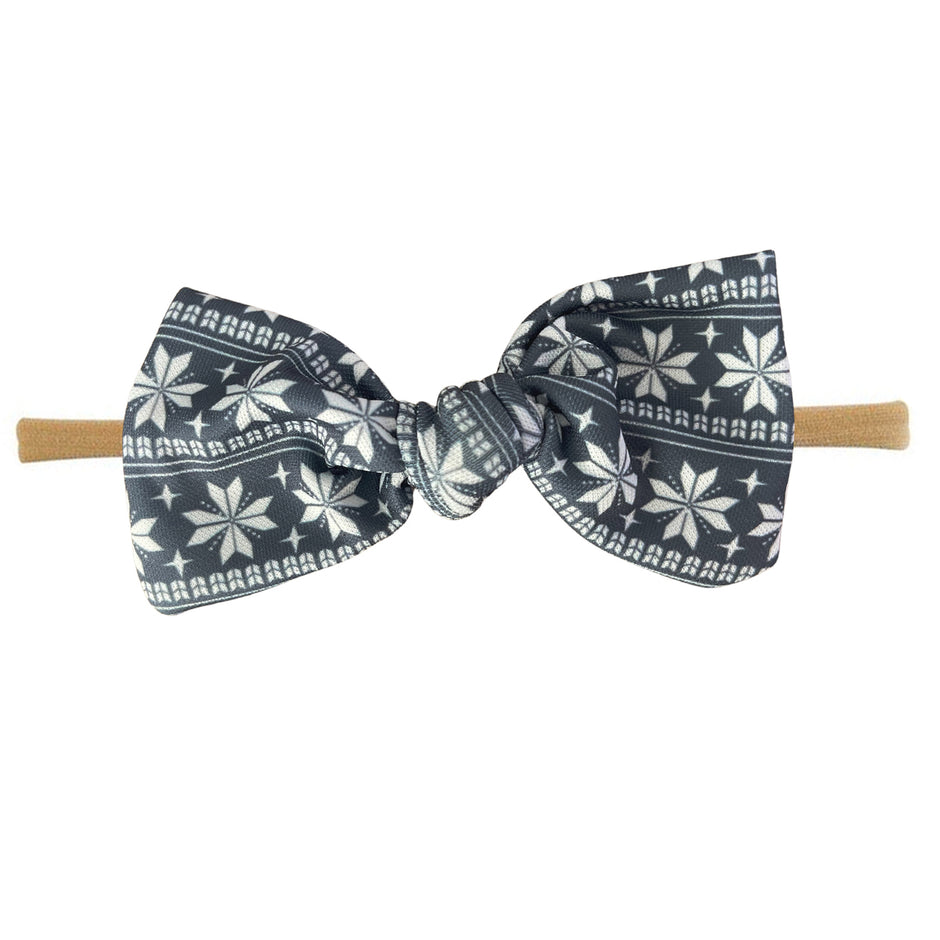 products/skinnybowheadbanddarkgreyfairisle__96560.1633712411.1280.1280_f01b8099-a361-44ad-83bf-bdc47d0fc717.jpg